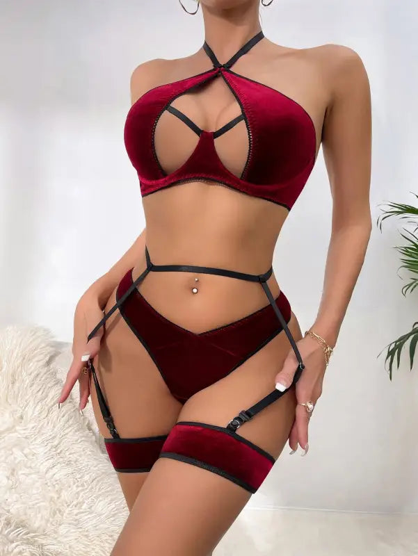 Elegant velvet lingerie set with burgundy velvet lingerie, cutout bras and panties