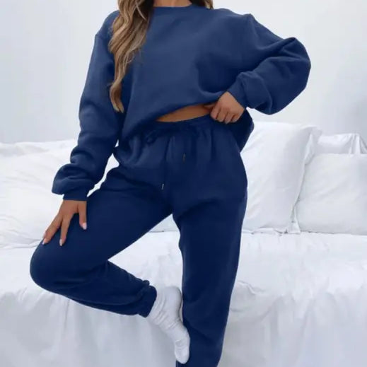 CASUAL SWEATER SUIT-VETEMENTS