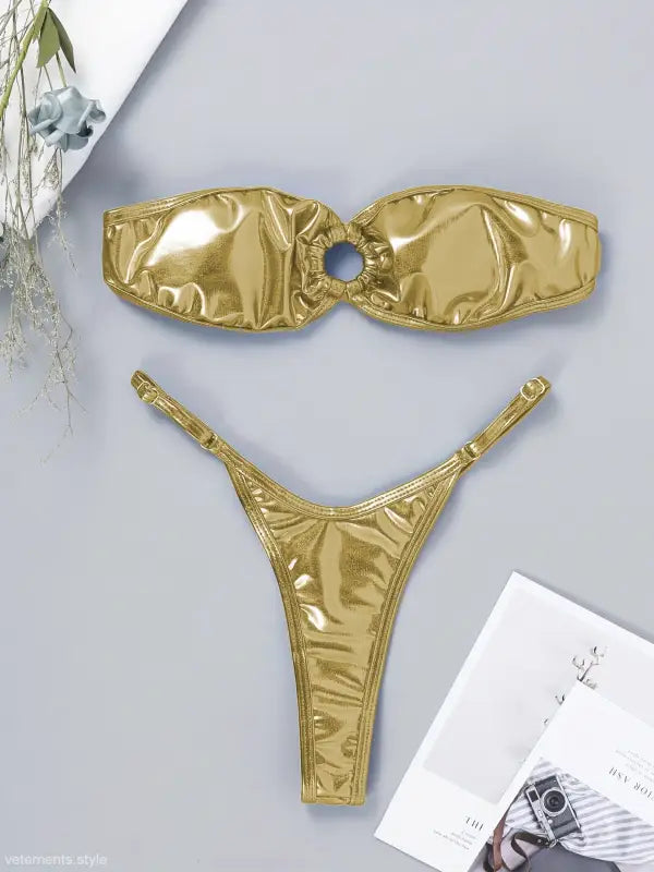 GOLDEN BACKLESS BIKINI-VETEMENTS
