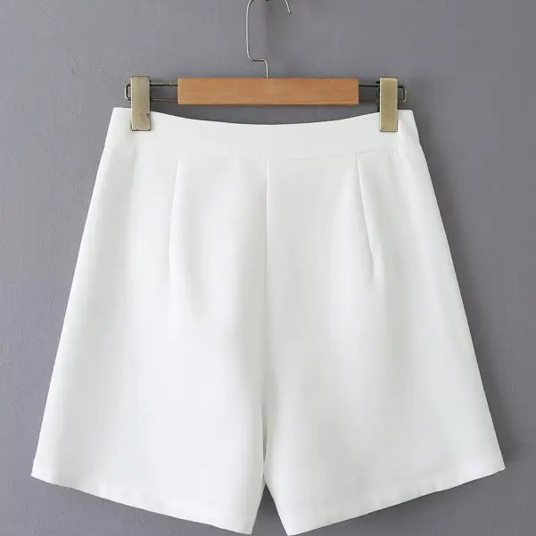White pleated shorts from the Gorgeous Yacht Fit collection, high waist suit cardigan short