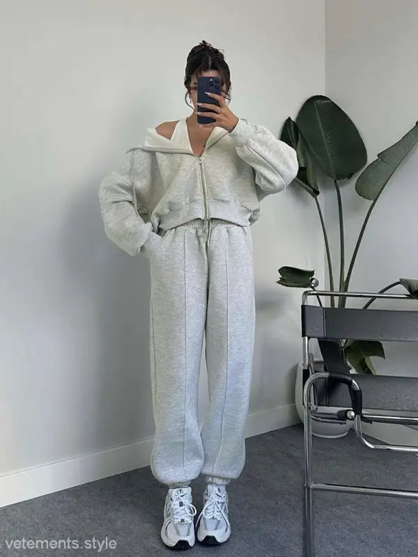 WARM CARDIGAN SWEATER SET-VETEMENTS