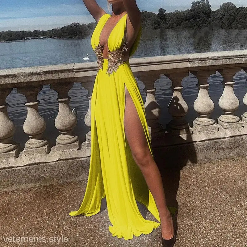 Yellow high-slit sexy beach cover swimsuit dress in young style with beaded deep V-neck