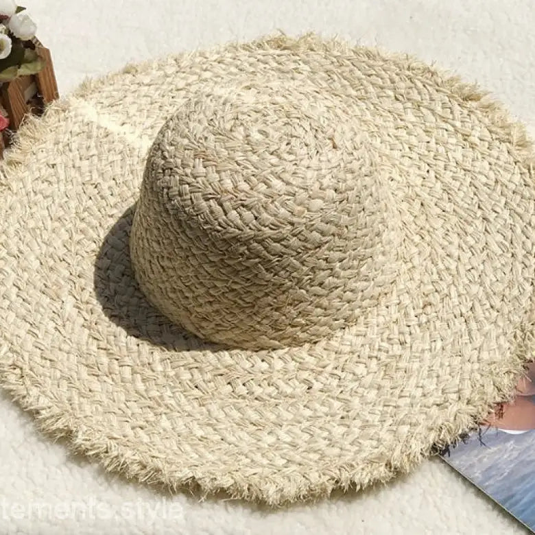 BROAD BRIMMED HAT-VETEMENTS