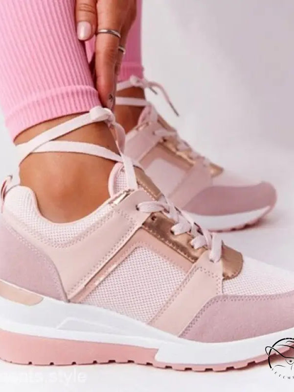 LIGHTWEIGHT ATHLETIC SNEAKERS-VETEMENTS