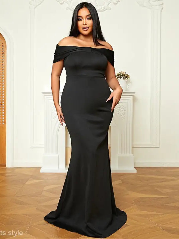 Elegant off-the-shoulder black mermaid gown, luxury evening dress for women, sold black