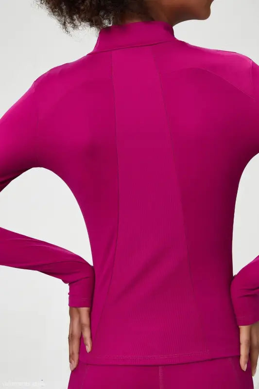 Magenta Long-Sleeved Athletic Top in Matcha Green Coat with Tight Waist Design