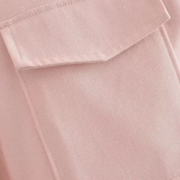 Pink fabric pocket on Pink Pants and Top Blazer High, ideal for linen blend shorts