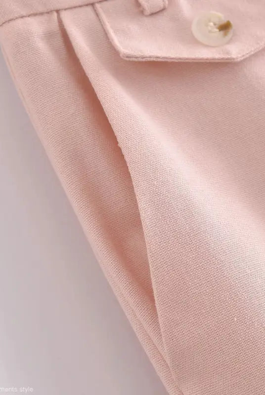 Pink linen blend short pants with pocket detail and matching short blazer high style