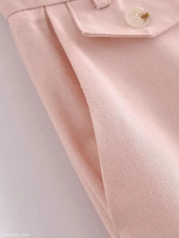 Pink linen blend short pants with pocket detail and matching short blazer high style