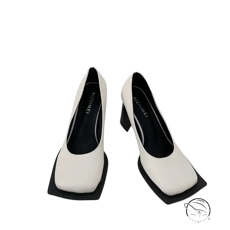 White black retro square heels high pumps in size 8