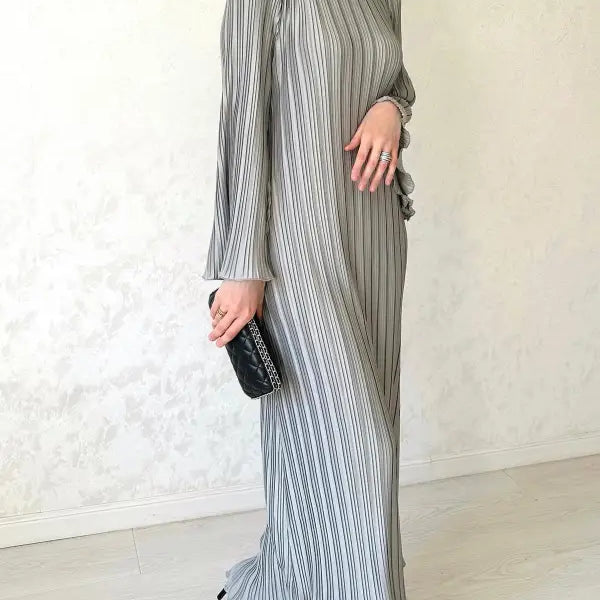 PLEATED BELL SLEEVE MID LENGTH DRESS-VETEMENTS