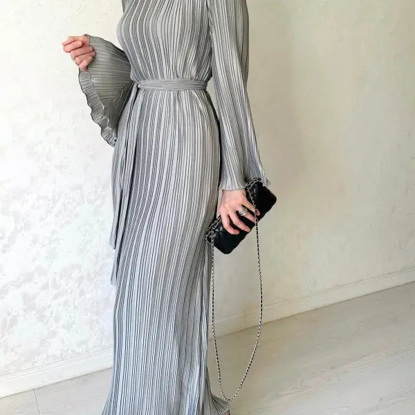 PLEATED BELL SLEEVE MID LENGTH DRESS-VETEMENTS