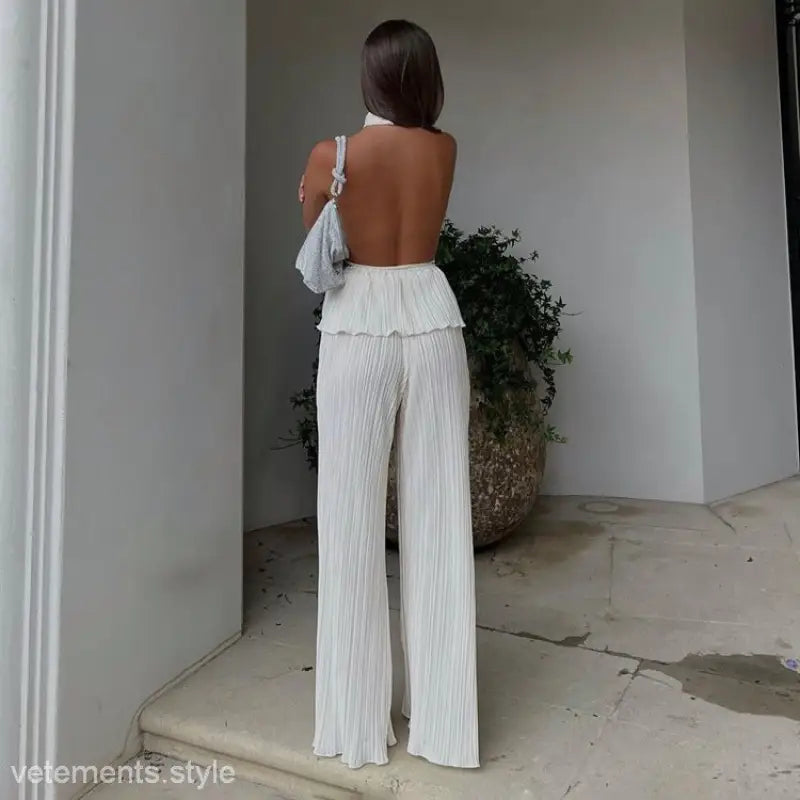 White pleated pantsuit from Sama Elegant Suit with halter sexy backless backless vest white for summer