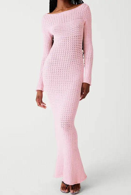 Long-sleeved pink backless knitted dress for parties and clubs in maxi length