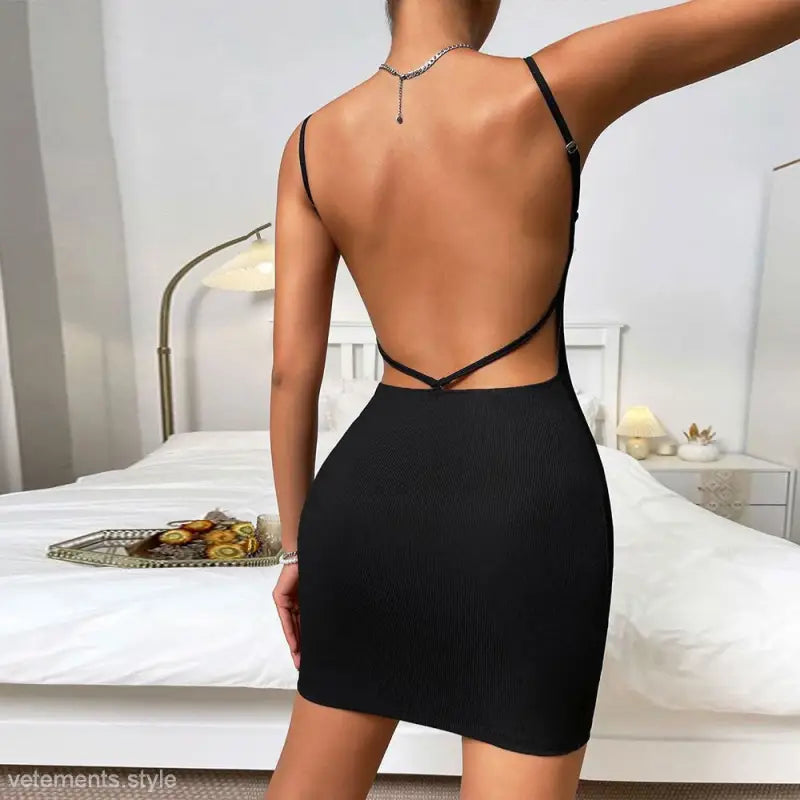 SEXY BACKLESS SHORT DRESS-VETEMENTS