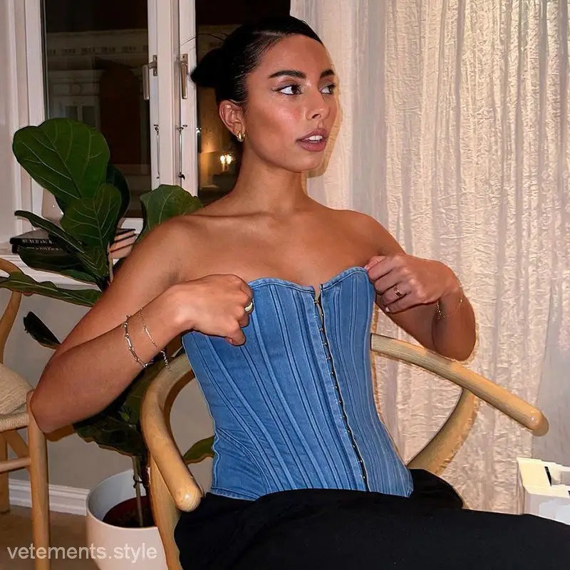 Sexy Blue Denim Split Wrapped Chest Tube Top for Summer Wear, perfect for stylish outings