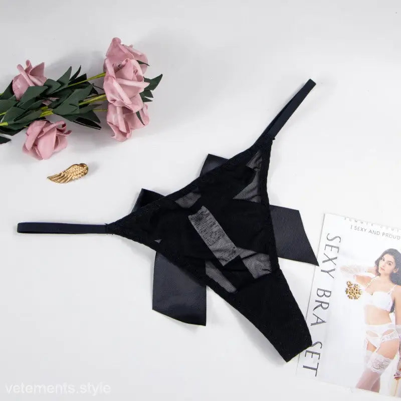 SEXY EMBROIDERY T SHAPED PANTIES-VETEMENTS