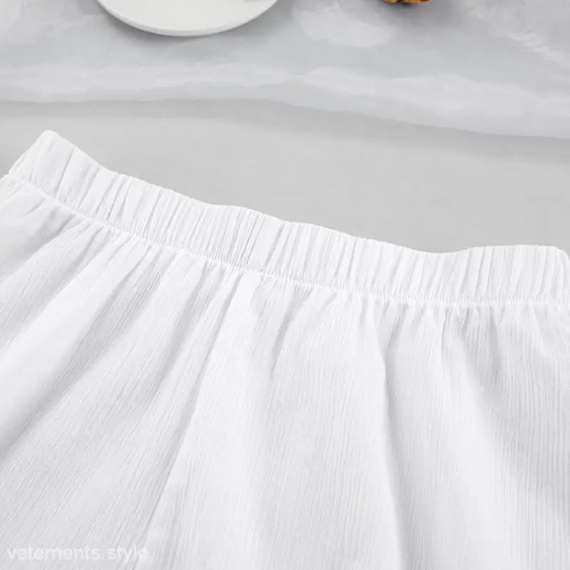 White gathered fabric with elastic waistband in sexy long sleeve pajamas set for Spring