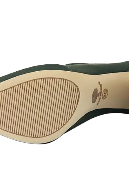 Sexy talons heels: pointed-toe high heels boots in green upper with beige sole