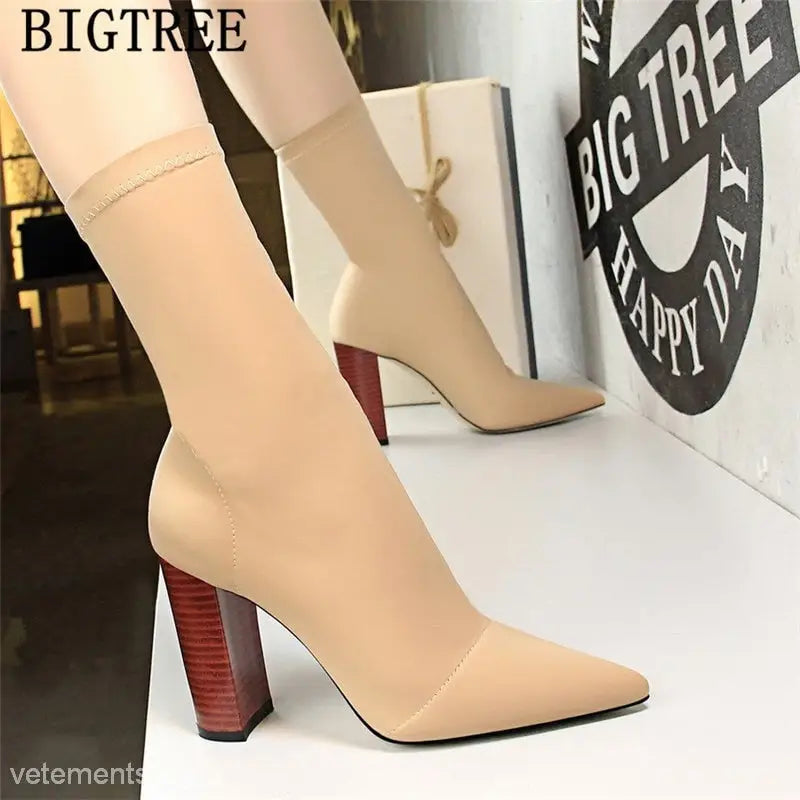 SEXY TALONS HEELS-VETEMENTS