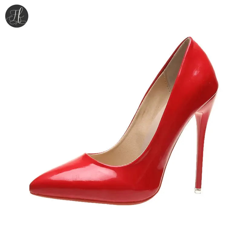 SLEEK PATENT LEATHER STILETTO HIGH HEELS-VETEMENTS