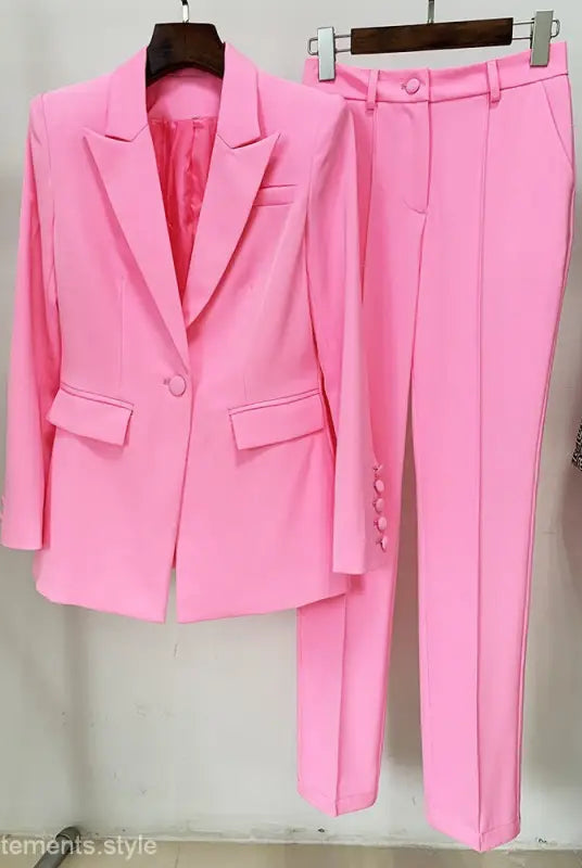 Pink blazer and pants of the Star Business Suit, ideal for officewear and professional attire