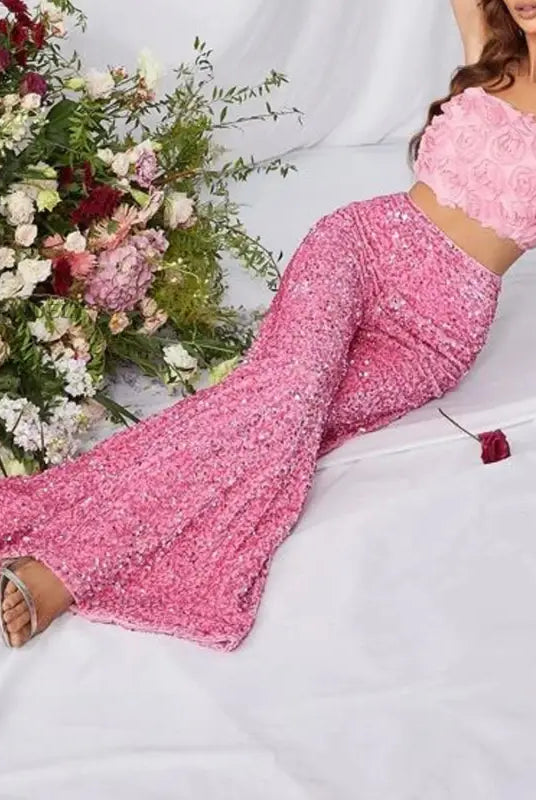 Stunning pinky suits featuring high waist slimming crop top and wide-leg summer high waist pants