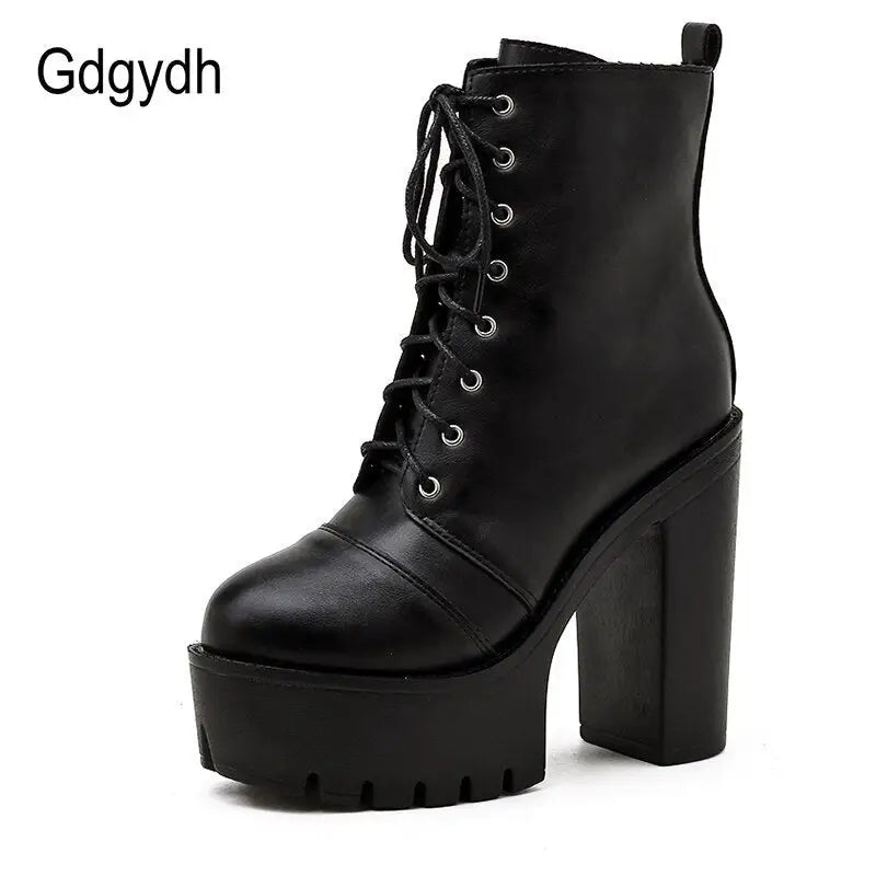 SHORT BOOTS HEELS-VETEMENTS