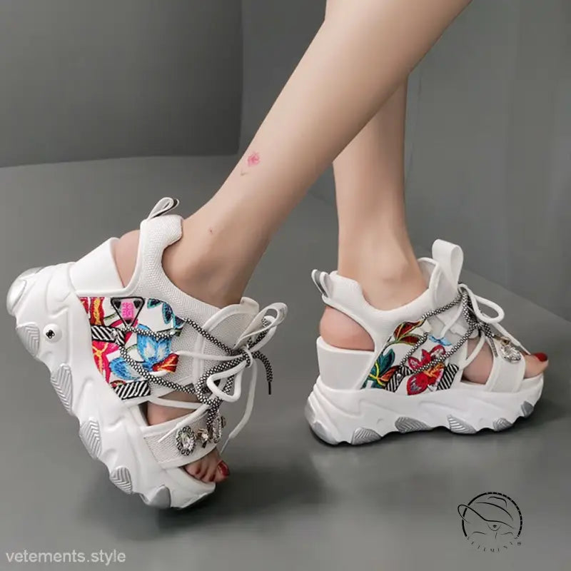 White stylish lace-up buckle punk sandals with colorful embroidery and chunky high wedge heels