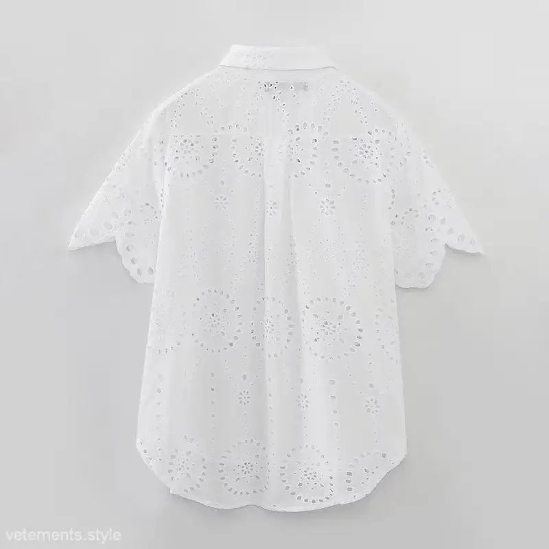 White eyelet short-sleeved summer embroidered shirt with pocket for a stylish shirt shorts suit