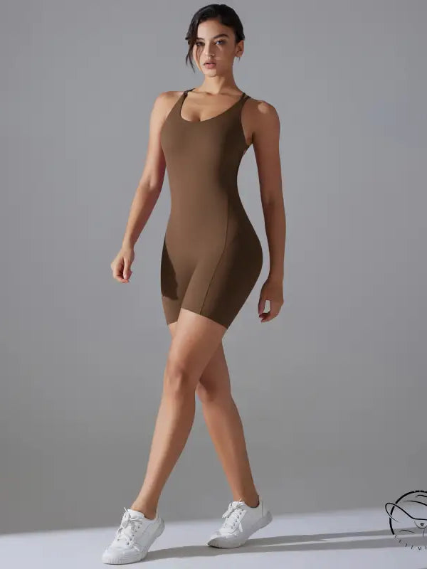 Wine red langry one-piece yoga bodysuit with backless textured design