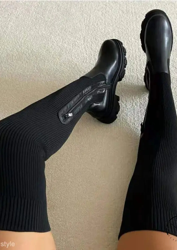 COMFY THICK OVER-THE-KNEE BOOTS-VETEMENTS