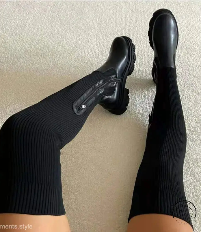 COMFY THICK OVER-THE-KNEE BOOTS-VETEMENTS