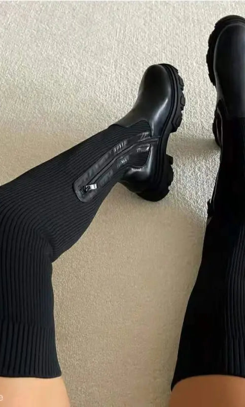 COMFY THICK OVER-THE-KNEE BOOTS-VETEMENTS