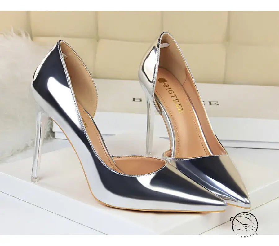 Simple stiletto heel metal high heel pumps with pointed toe