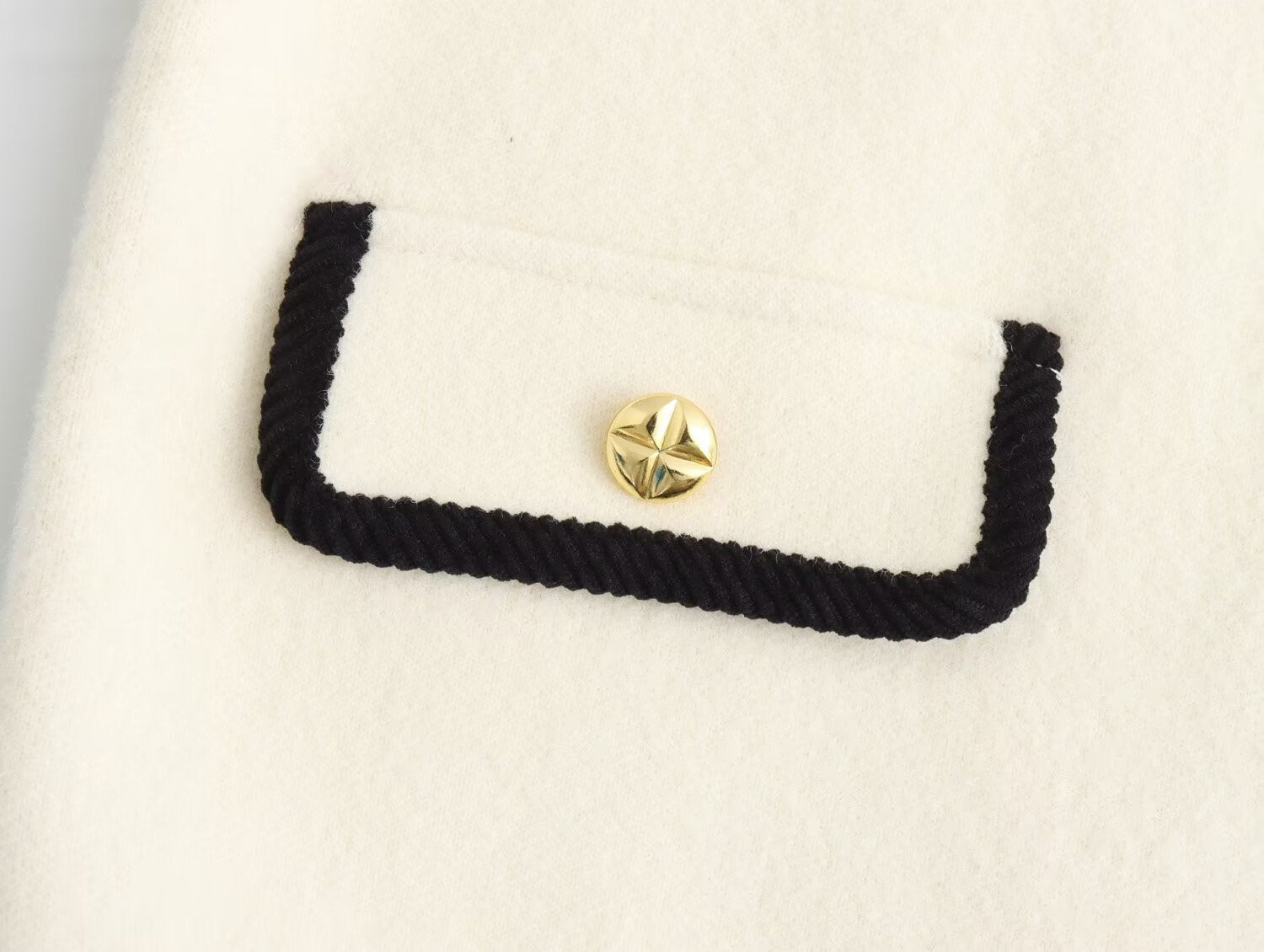 Langry fashion gold star stud earring with black cord on velvet coat