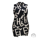 Fashionable light dress: sleeveless black and white letter-print style