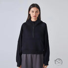 Black hooded sweater in Langry fashion for autumn yoga