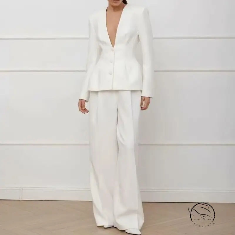 Elegant langry fashion white tailored suit with peplum blazer