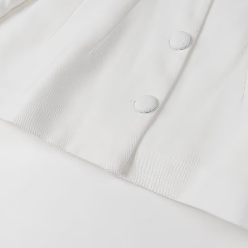 Elegant Langry white shirt with silver buttons for office fashion ملابس