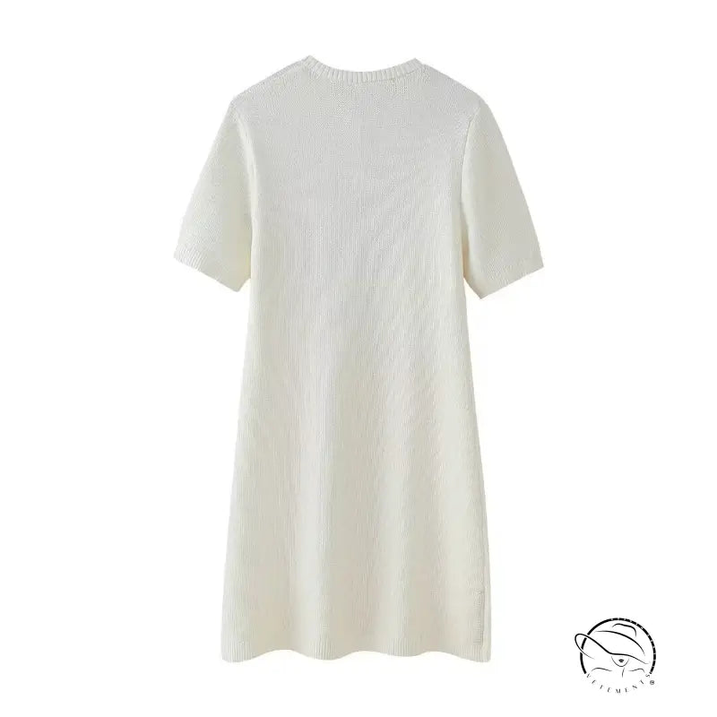 Slim casual knitted white dress on model