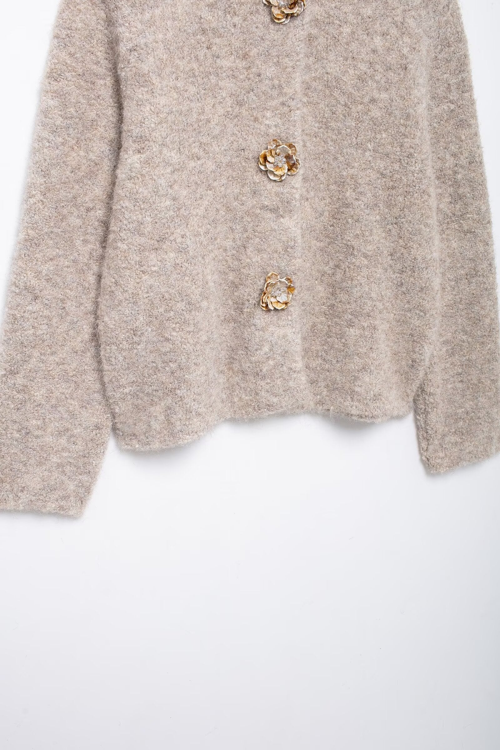 Elegant Langry knitted cardigan in beige texture with floral buttons for fashion ملابس