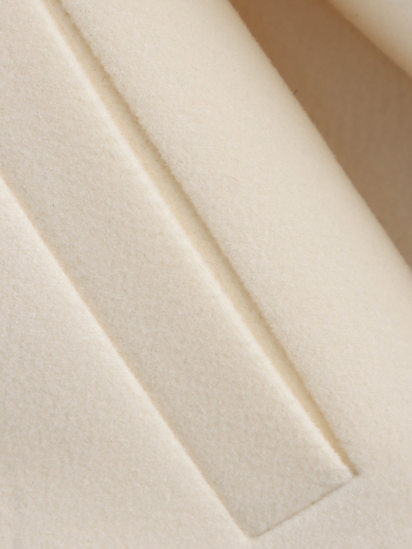 Langry fashion white textured paper napkin with folded edge on cozy thickened hem woolen coat