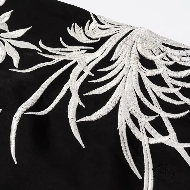 Black and white floral embroidered t-shirt in Langry fashion dress