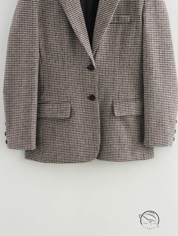 Classic houndstooth blazer in brown and white wool blend, double-breasted fashion top