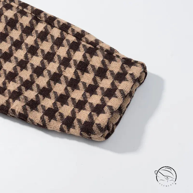 Classic houndstooth wool scarf in langry fashion ملابس