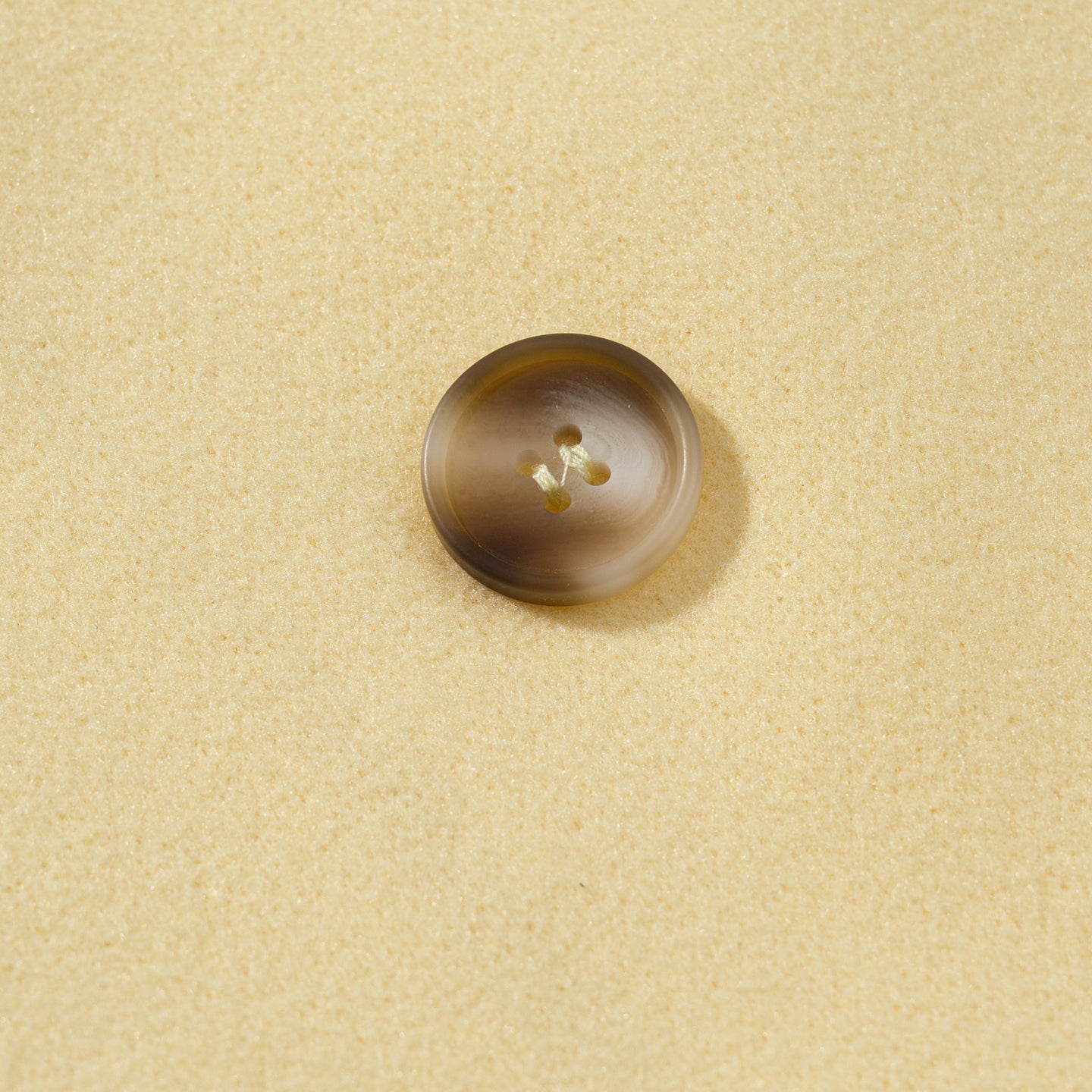 Langry fashion brown and white striped two-hole button for gorgeous short woolen coat