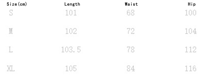 لانغرى فاشون بنطلون جينز أبيض ضيق بخياطة سوداء، بنطلون كاجوال بني.