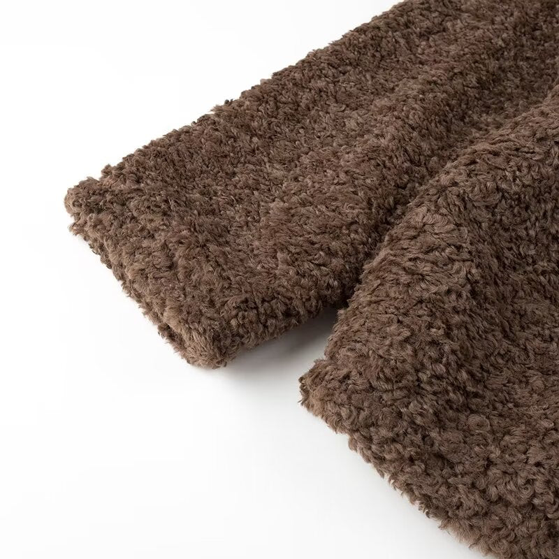 Langry fashion brown fluffy boucle throw blanket in Casual Big Fur Terry Coat style