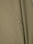 Langry olive green button-down shirt with two-tone buttons in retro plaid coat fashion